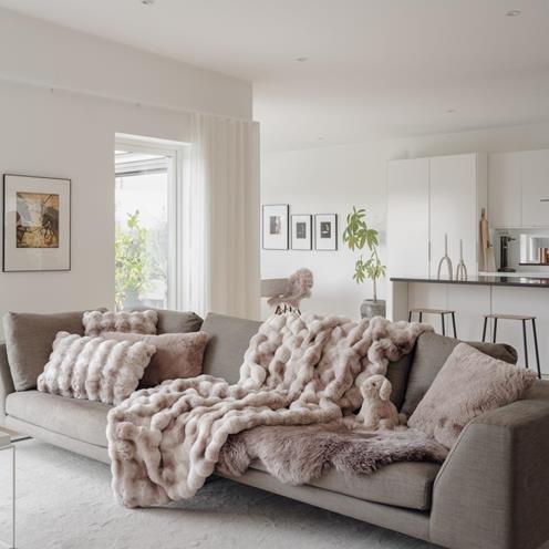 Skinnwille Home Collection kožešinový povlak na polštář Misty pískový