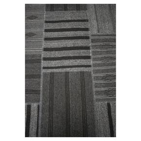 Designový kusový koberec Stepevi Coupage Titanium Grey 003 - 140 x 200