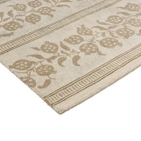 Moderní vlněný koberec Sanderson Annar flax 148001