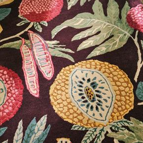 Vlněný kusový koberec Sanderson Jackfruit cherry - alabaster 148705