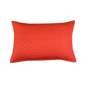 Dekorační polštář červený s plastickým vzorem