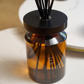 Esteban aroma tyčinkový difuzér Teck & Tonka  950ml