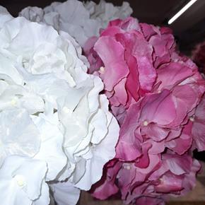Umělá květina Sia Hortenzie bílá