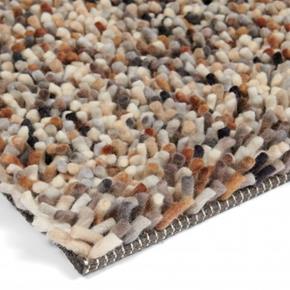 Moderní vlněný kusový koberec B&C Dots terrazzo170401