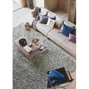 Moderní vlněný koberec B&C Rocks šedý 70504