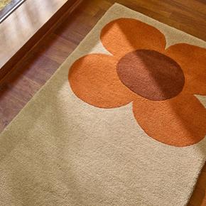 Moderní běhoun Orla Kiely Flower Placemen pumpkin-ecru 158203 