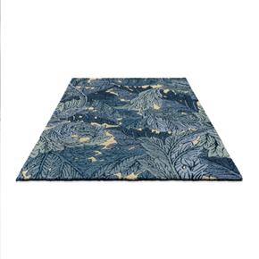 Outdoorový koberec Morris & Co Acanthus indigo 427318