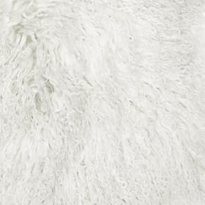 Skinnwille Home Collection kožešinová předložka Shansi bílá