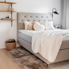 Skinnwille Home Collection kožešinový polštář srdce Fluffy růžový