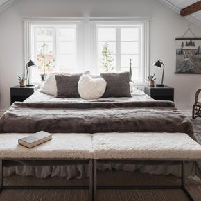 Skinnwille Home Collection kožešinový polštář srdce Fluffy růžový