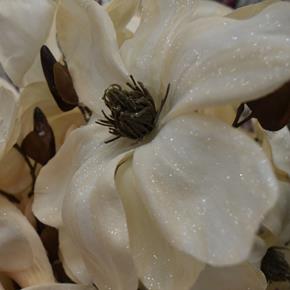 Umělá květina Silk-ka Magnolie smetanová
